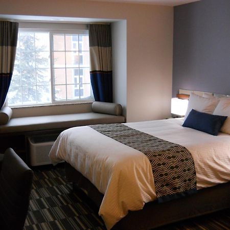 Microtel Inn & Suites Sault Ste. Marie Eksteriør billede