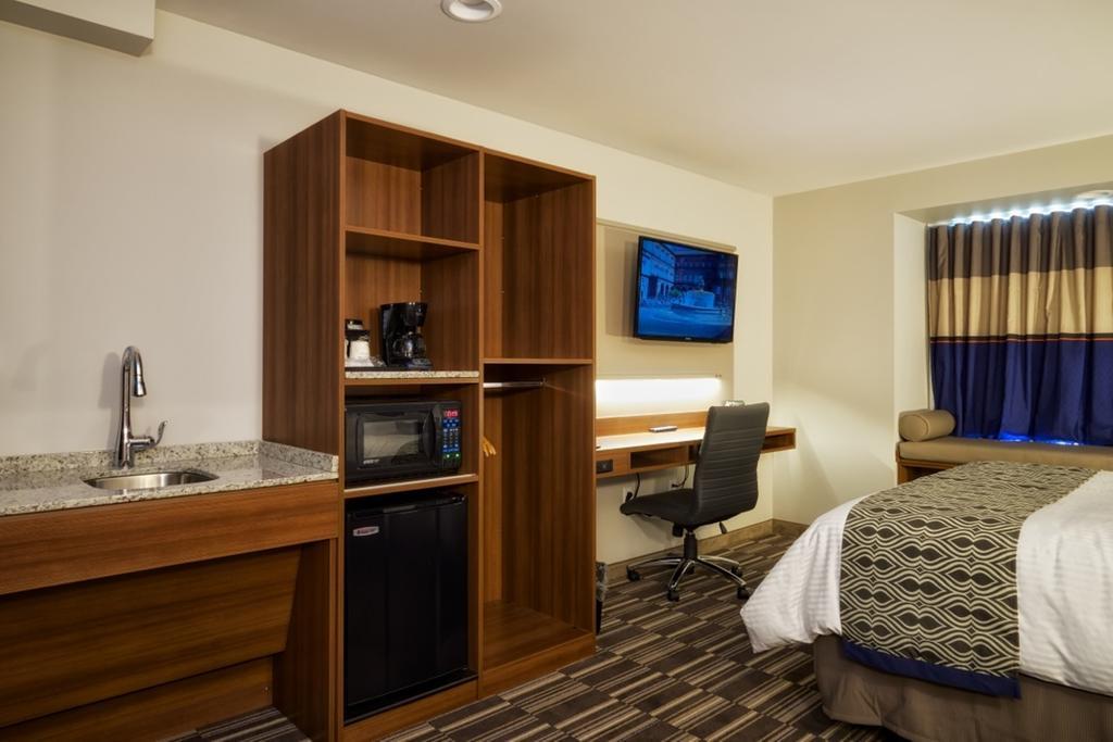 Microtel Inn & Suites Sault Ste. Marie Eksteriør billede