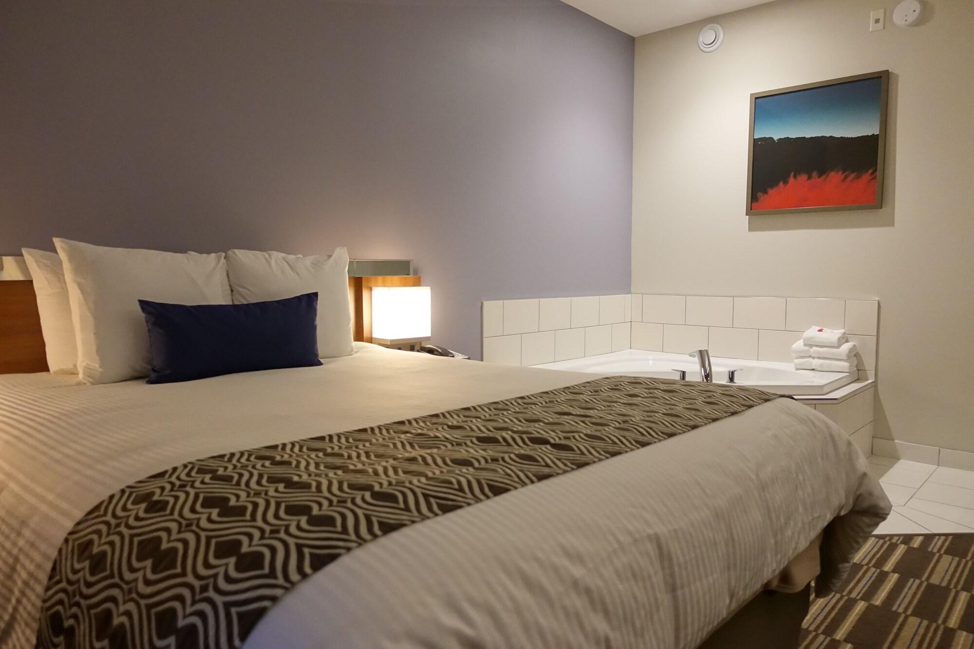 Microtel Inn & Suites Sault Ste. Marie Eksteriør billede