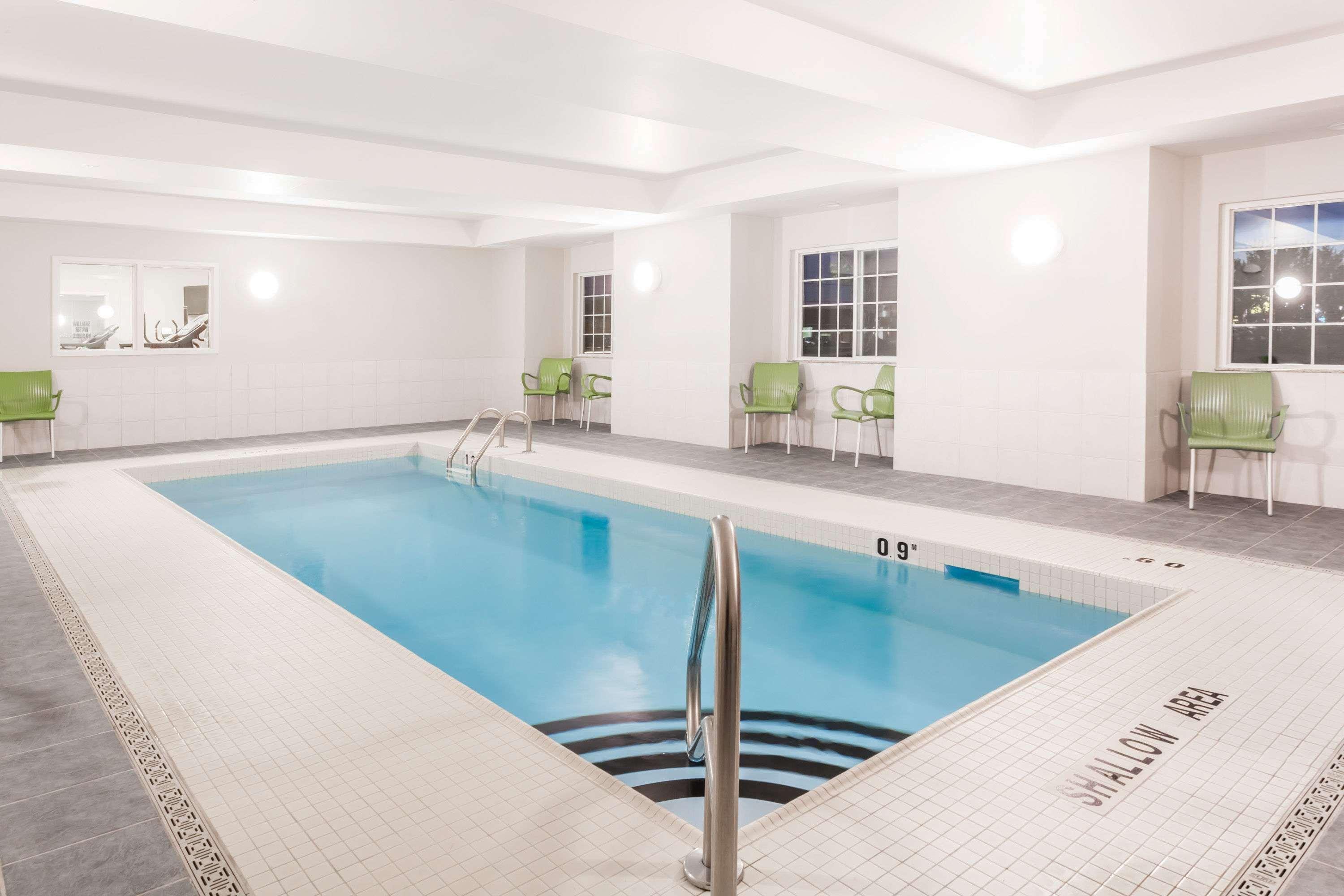 Microtel Inn & Suites Sault Ste. Marie Eksteriør billede