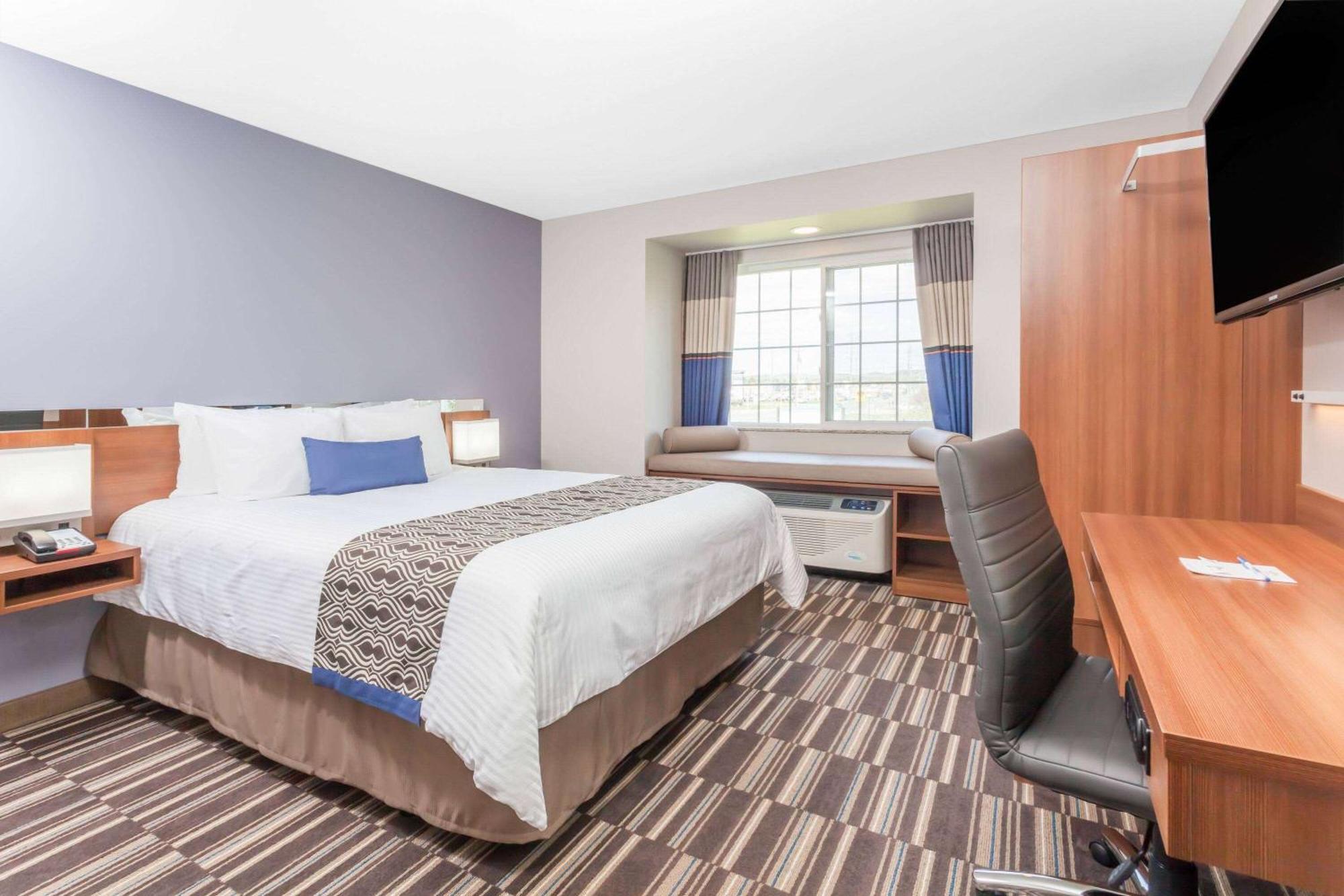 Microtel Inn & Suites Sault Ste. Marie Eksteriør billede
