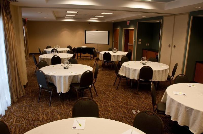 Microtel Inn & Suites Sault Ste. Marie Eksteriør billede