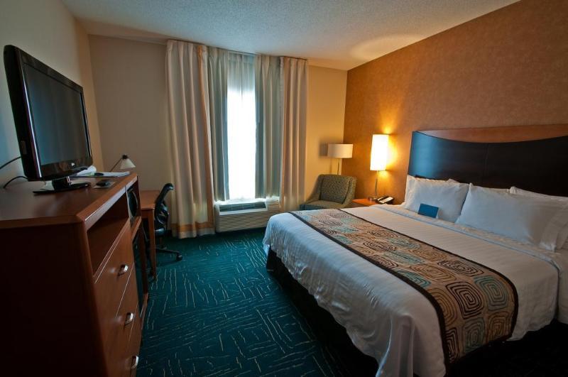 Microtel Inn & Suites Sault Ste. Marie Eksteriør billede